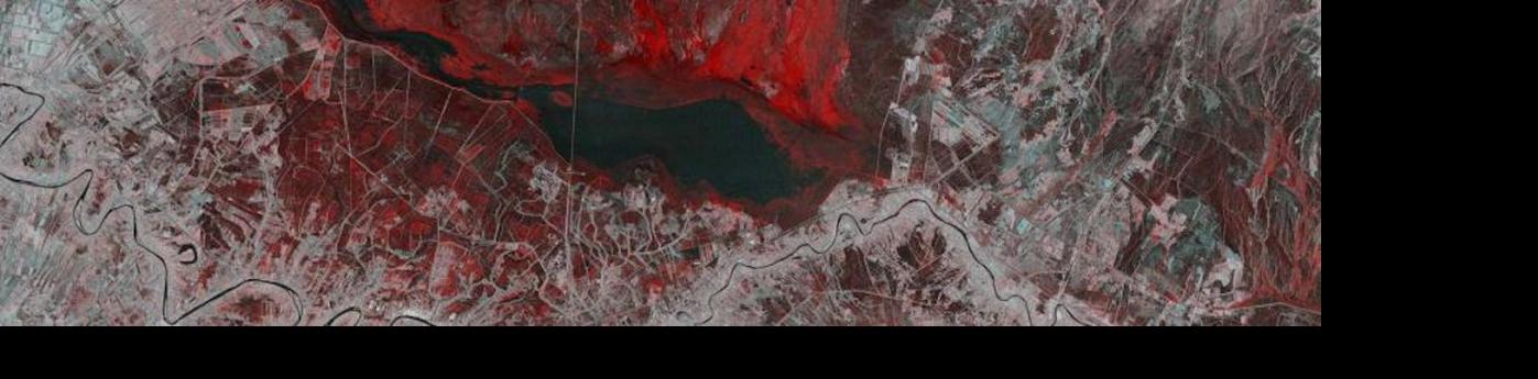 This Copernicus Sentinel-1 image combines two acquisitions over the same area of eastern Iraq, one from 14 November 2018 before heavy rains fell and one from 26 November 2018 after the storms. The image reveals the extent of flash flooding in red, near the town of Kut. Image: modified Copernicus Sentinel data (2018), processed by ESA, CC BY-SA 3.0 IGO.