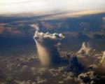 Large thunderstorms cause rainfall increase (Image: Flickr/ Barto) 