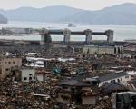 The Japanese coastal town of Otsuchi few days after the earthquake and tsunami on March 11, 2011. Image: Al Jazeera/Flickr.
