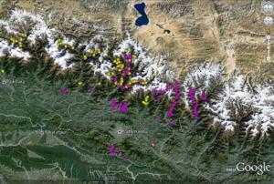 Landslides identified by the NASA-USGS-Interagency Volunteer Earthquake Response Team appearing in yellow and by the British Geological Survey-Durham University-Earthquakes Without Frontiers team in pink (Image: Google/ICIMOD) 