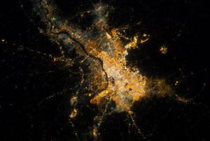 Calcutta city in India during the night. Satellite imagery can contribute to urban planning. (Image: ESA)