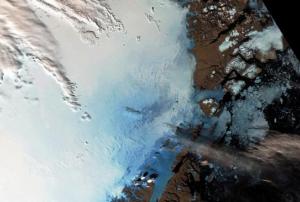 Ice change in Greenland. Courtesy of ESA