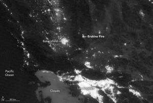 Satellite image Erskine Fire. NASA Earth Observatory, image courtesy of Jesse Allen, using VIIRS day-night band data from the Suomi National Polar-orbiting Partnership