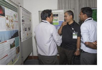 Participants discuss projects' outcomes presented in posters (Image: ICIMOD) 