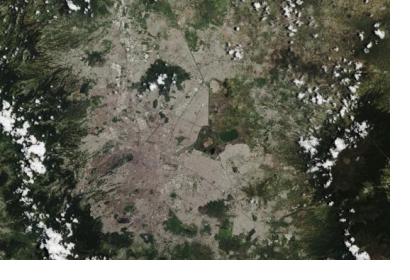 Natural-colour Sentinel-2A image of Mexico City and surroundings. Image: Copernicus Sentinel data (2015)/ESA, CC BY-SA 3.0 IGO.