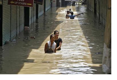 Flooding in India (2013). Photo: Umesh Kumar.