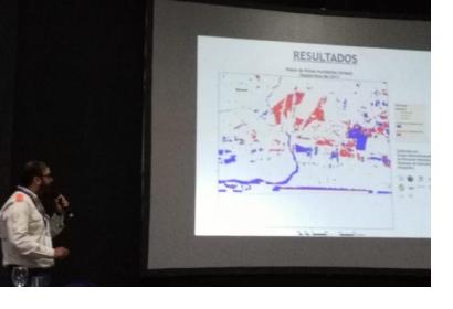 Comparison of floods using GIS.