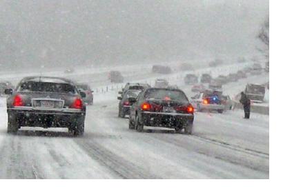 Accident caused by heavy snowfall in Virginia, USA. Image: Joe Loong