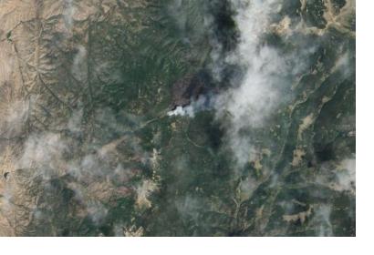 Fire burning in northern New Mexico captured by the Operational Land Imager (OLI) on Landsat 8 in June 2013. Image: NASA. 