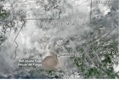 Image of the eruption and resulting ash plume of the Volcan de Fuego in Guatemala captured by the NOAA/NASA Suomi National Polar-orbiting Partnership satellite on 3 June 2018. Image: NASA Earth Observatory