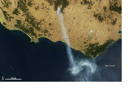 large bush fires burning in southwestern Victoria on February 18, 2013